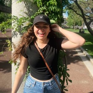 Meet your Posher, Sarah